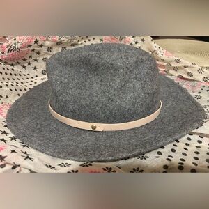 Free People Gray Fedora Wool Hat - NEW NWT!